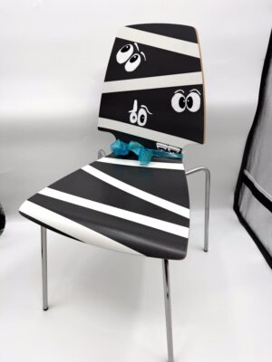 Sponsored! "I See You" by Julie Etzel